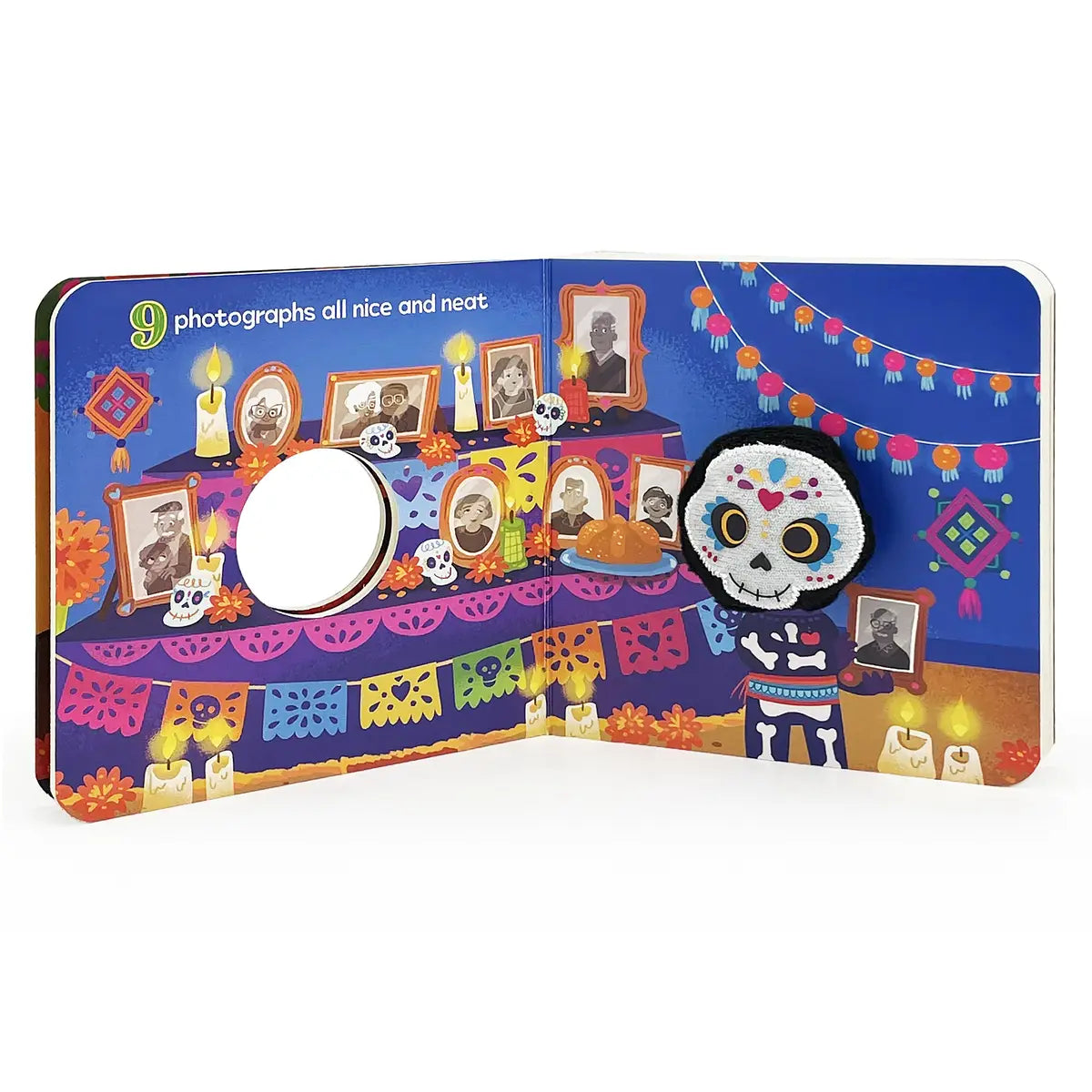 Día De Los Muertos Board Book