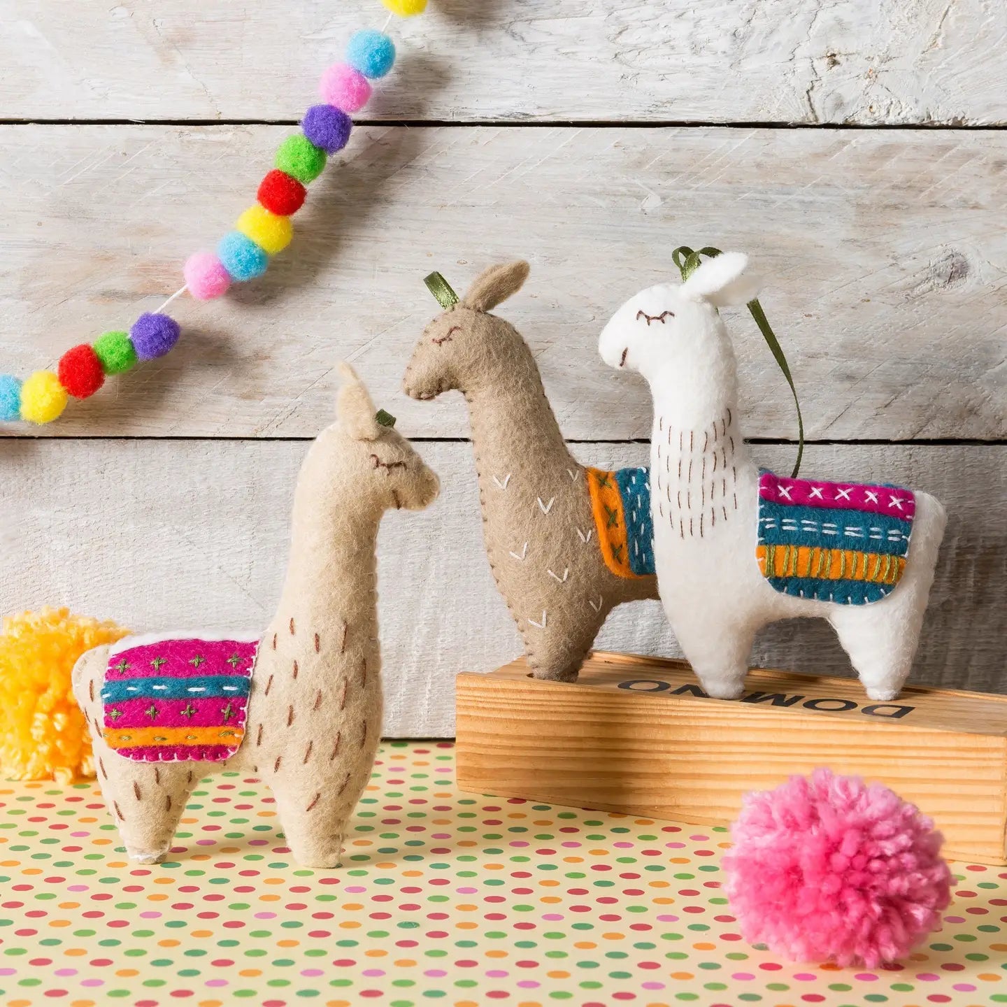 Llama Felt Craft Mini Kit