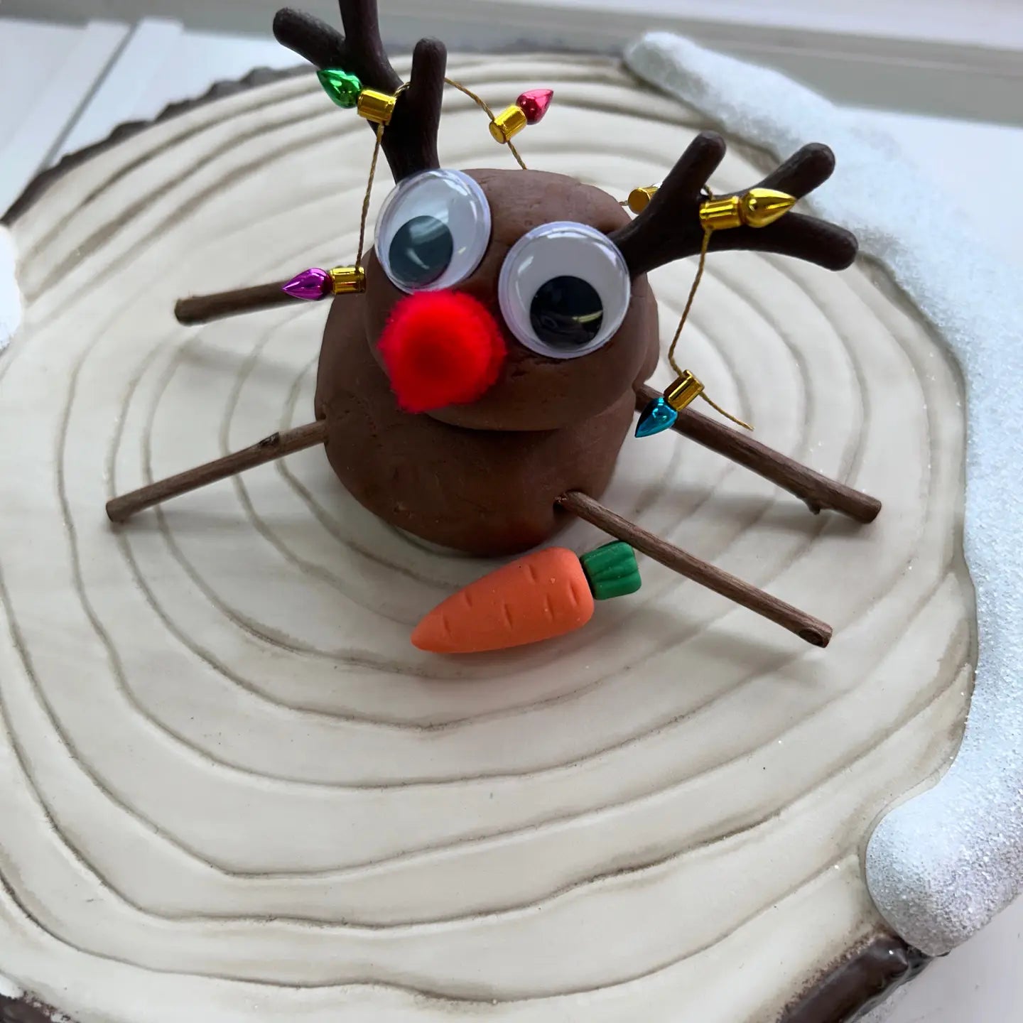 Build-A-Reindeer Mini Sensory Kit