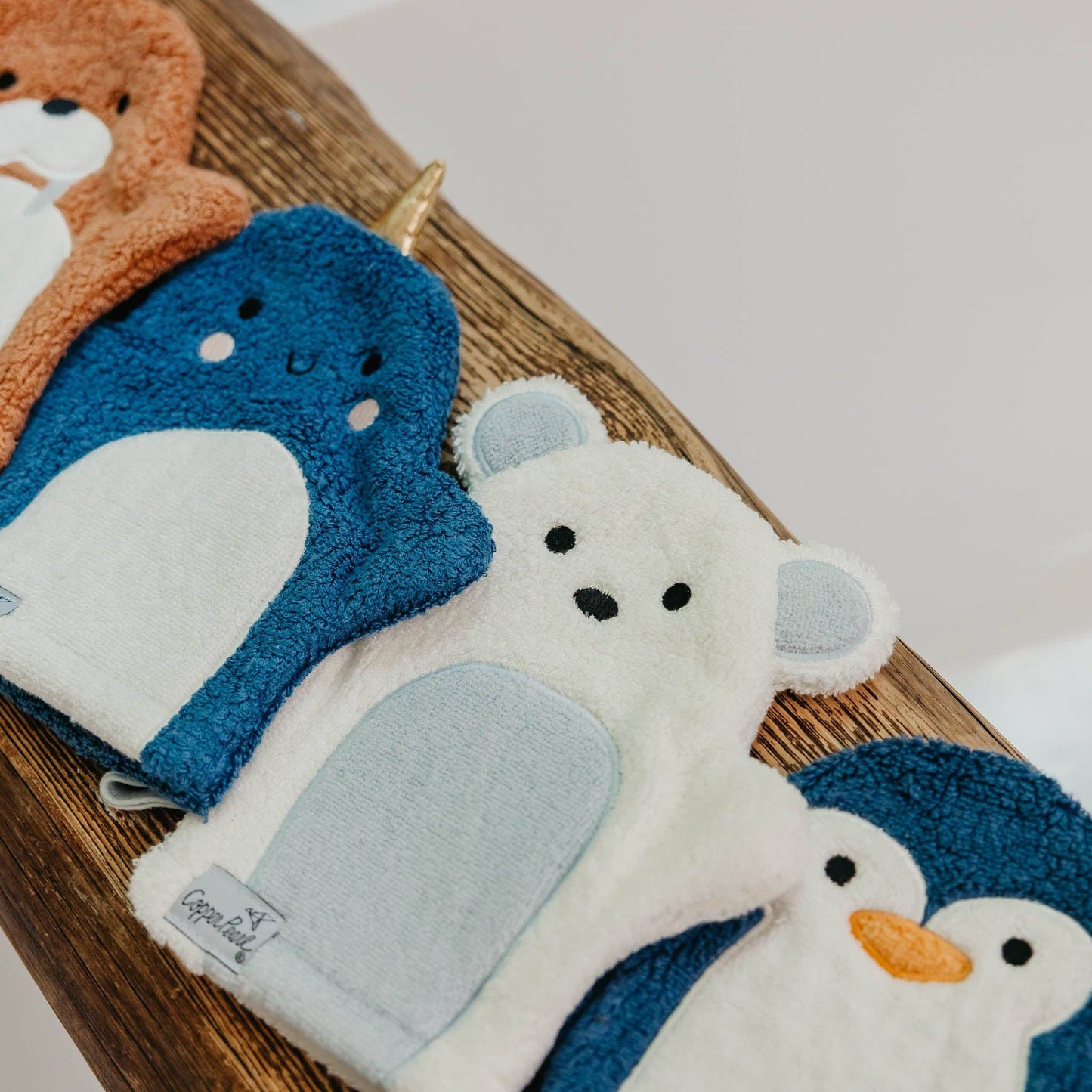 Polar Bear Wash Mitt