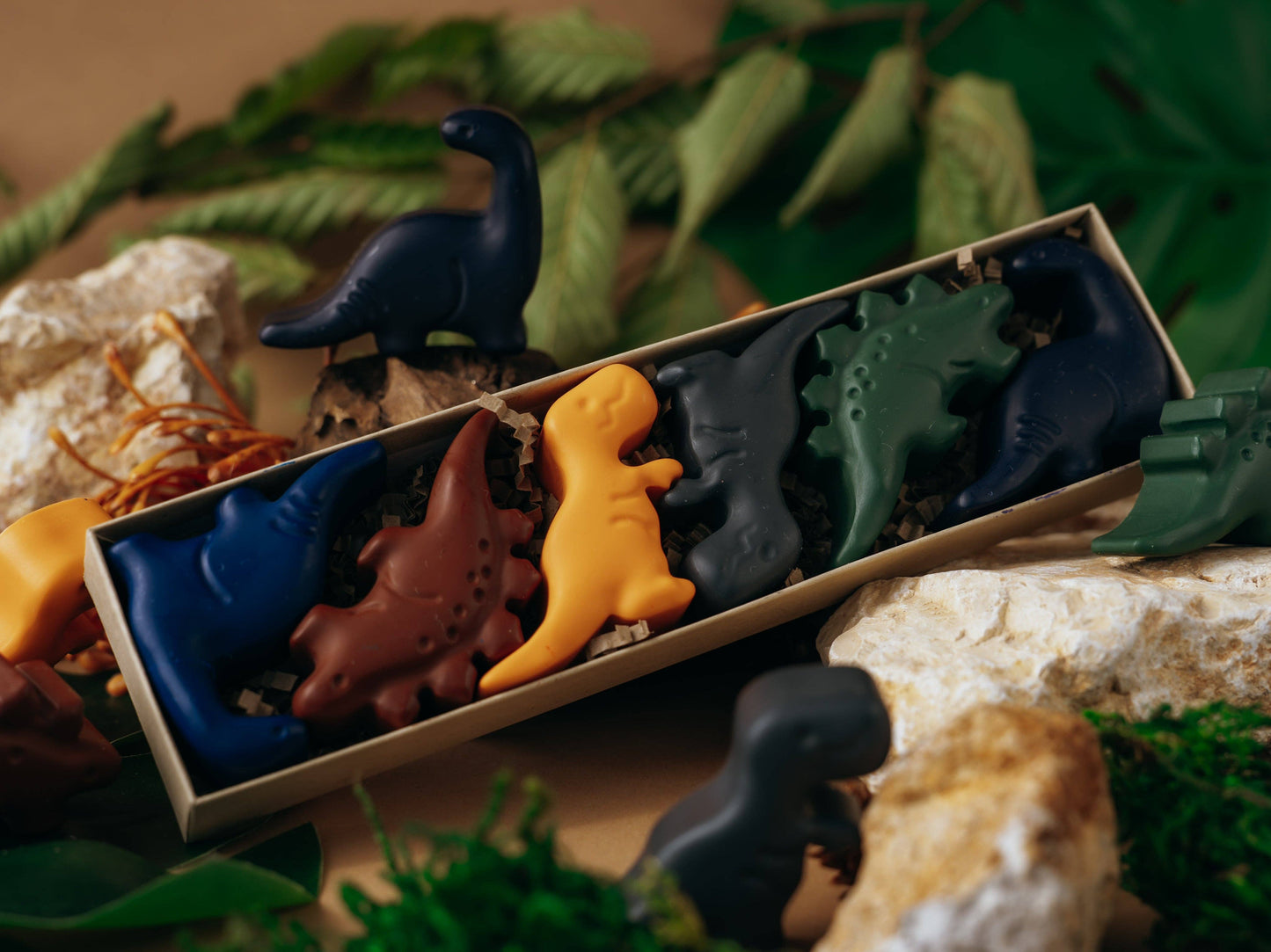 Dinosaur Fun-Shaped Crayons